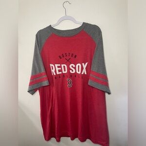 Fanatics Women’s Boston Red Sox Fan Tee - Size 2xl